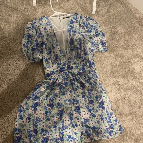 Jumpsuit - Picture 3 of 3